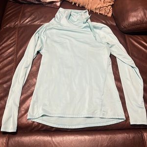 Layers 8 performance turtle neck pullover